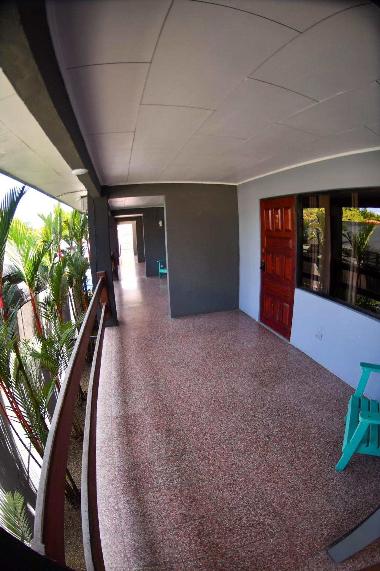Republik Hotel, Bistro And Nightclub On Site Jacó Buitenkant foto