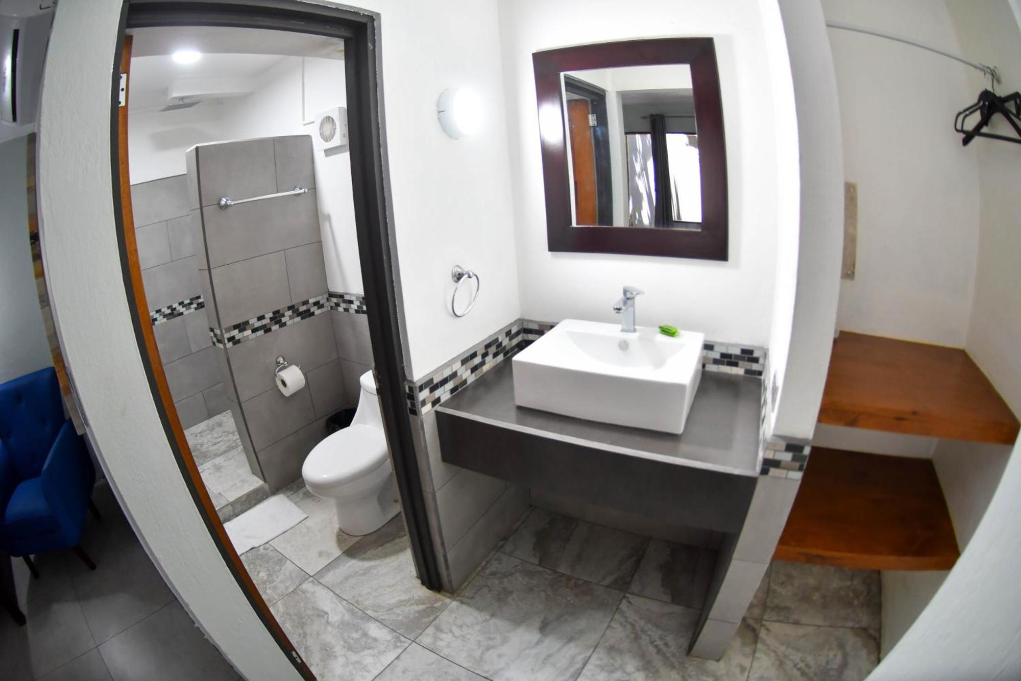 Republik Hotel, Bistro And Nightclub On Site Jacó Buitenkant foto